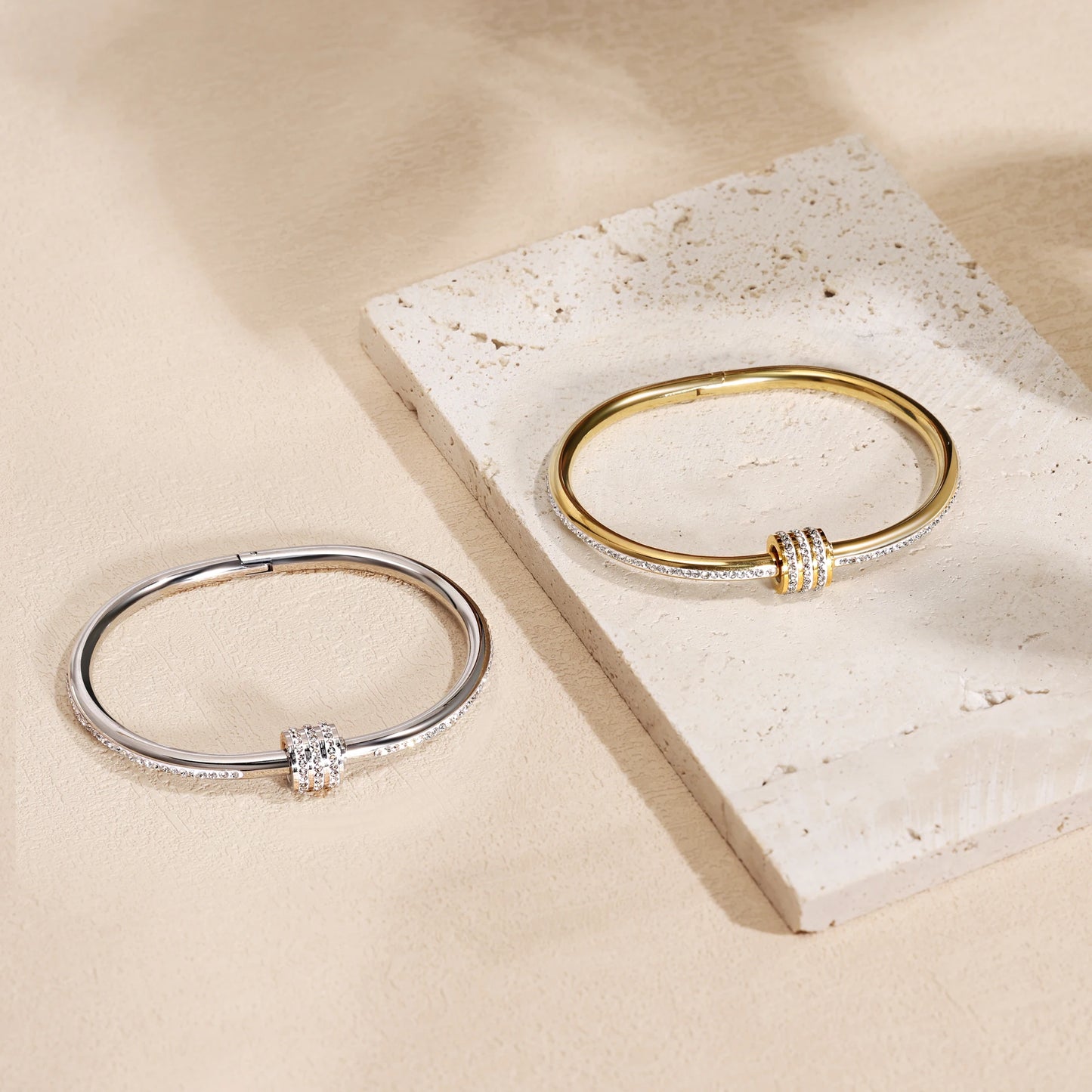 Mariasz Gold Zircon Bangle – Minimalist Waterproof Bracelet