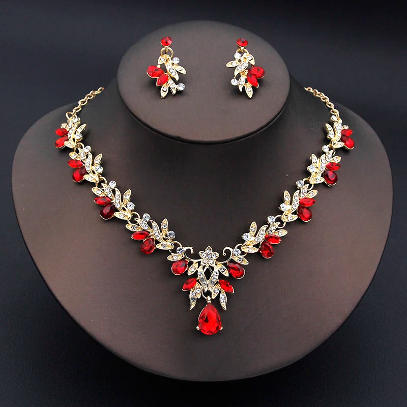 Elegant Bridal Necklace & Dangle Earrings Set – Two-Piece Wedding Jewelry