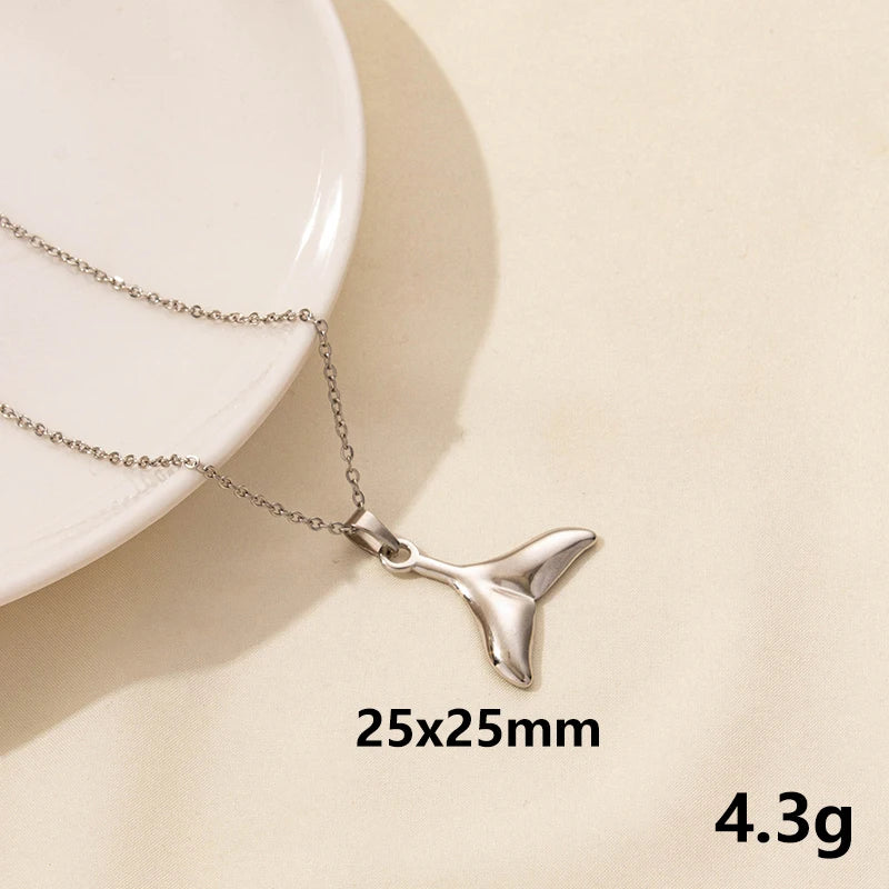 Punk Shark Charm Necklace – Ocean Animal Pendant Choker for Men & Women