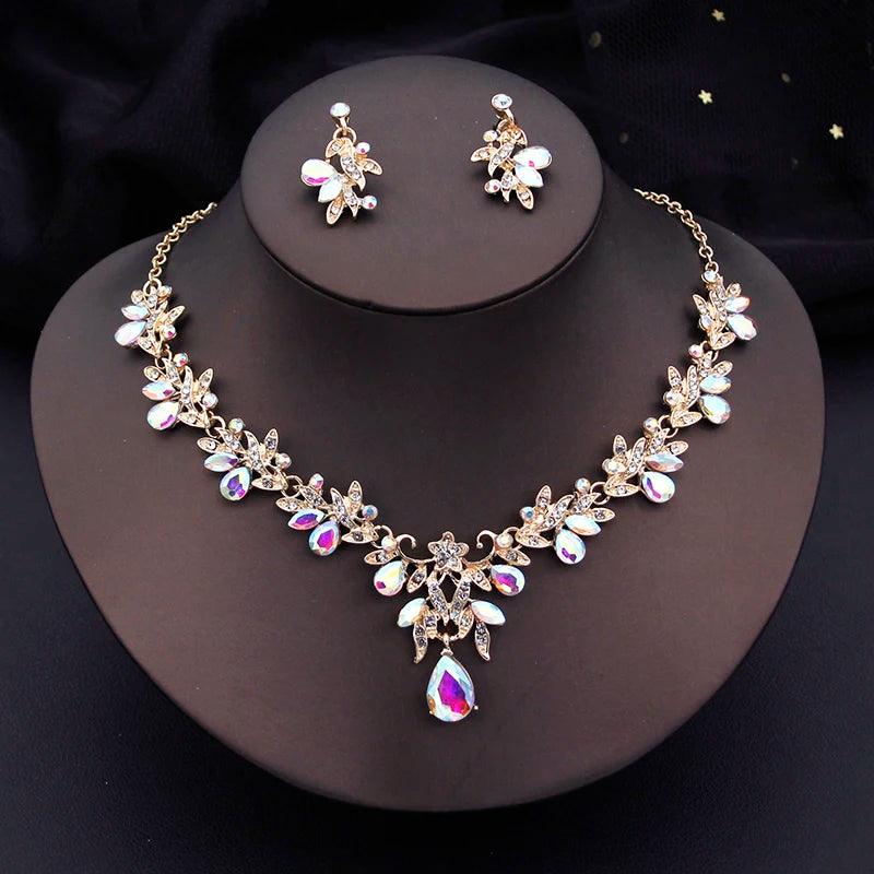 Elegant Bridal Necklace & Dangle Earrings Set – Two-Piece Wedding Jewelry