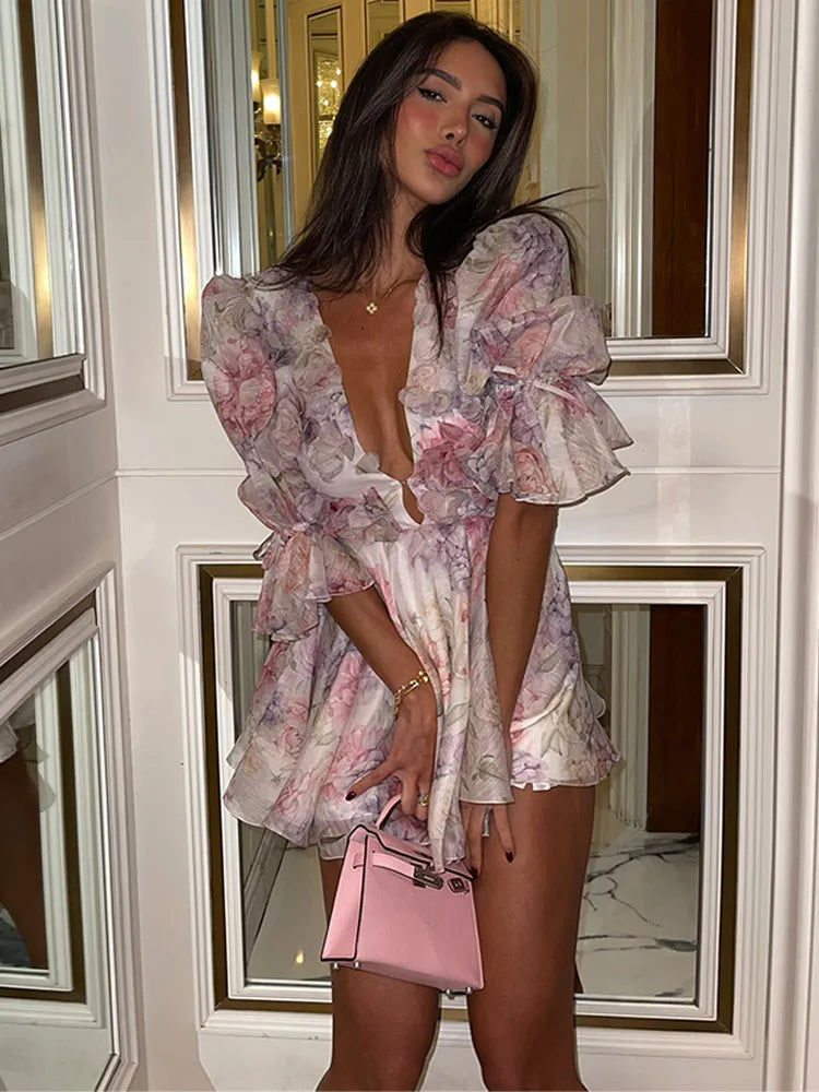 Sweet V-Neck Flare Sleeve Mini Dress – Elegant Pleated A-Line Gown 2025