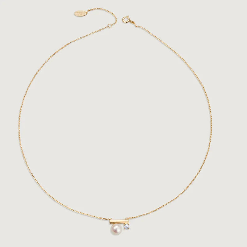 Pearl Pendant Necklace