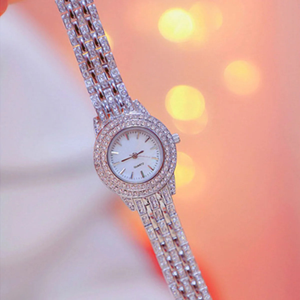 2-Piece Women's Watch Set – Diamond-Studded Alloy Quartz Watch with Bracelet