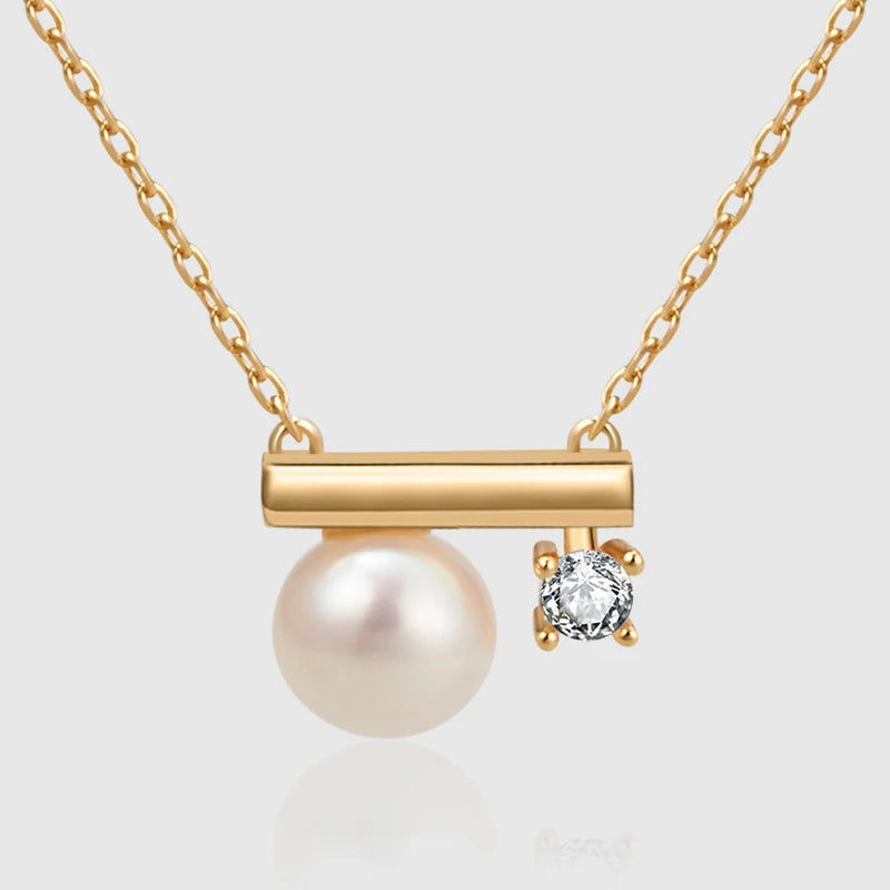 Pearl Pendant Necklace