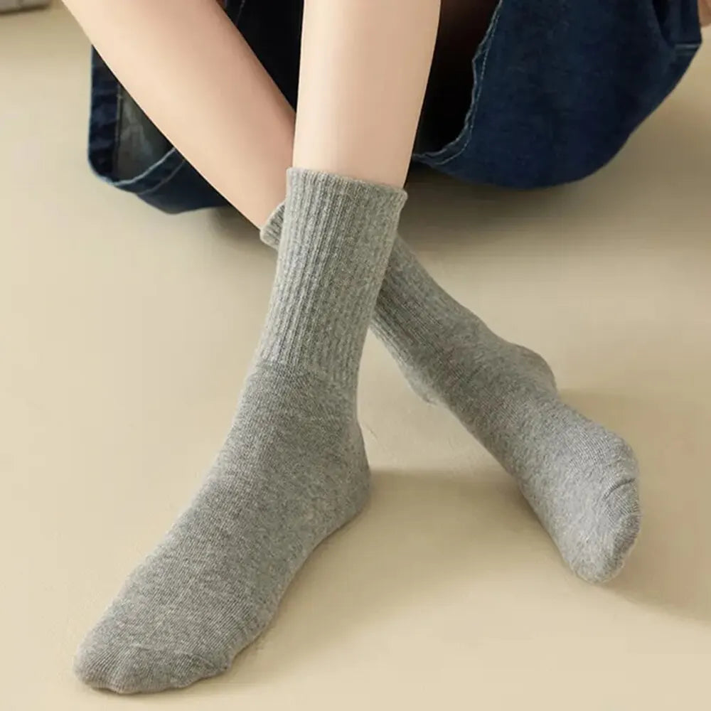 6 Pairs Women's Mid Socks – Breathable & Comfortable Solid Color Casual Wear