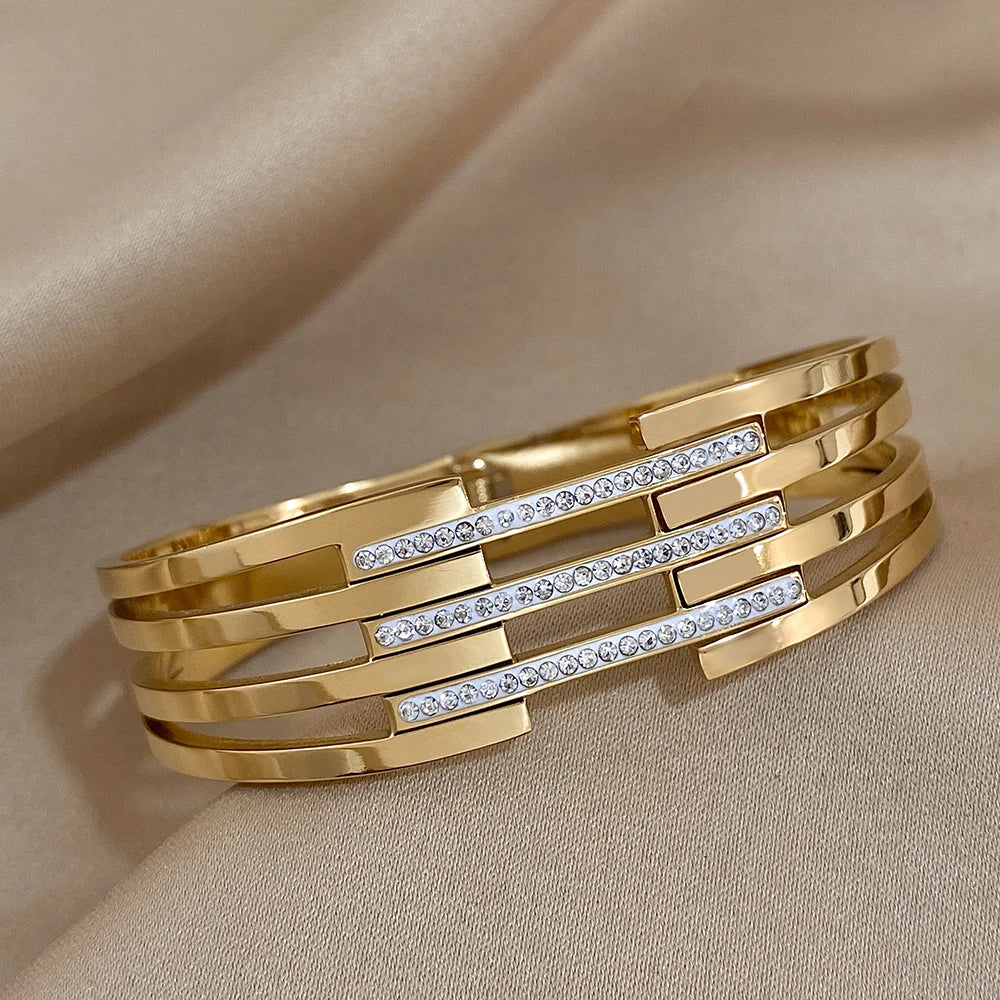 Greatera Chunky Gold Plated Rhinestone Stainless Steel Bangle – Waterproof