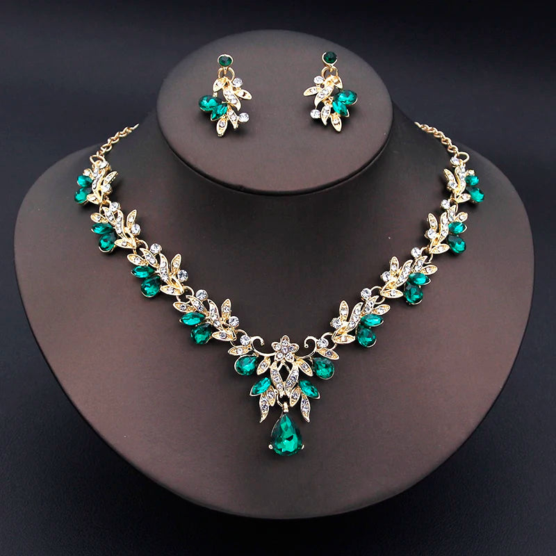 Elegant Bridal Necklace & Dangle Earrings Set – Two-Piece Wedding Jewelry