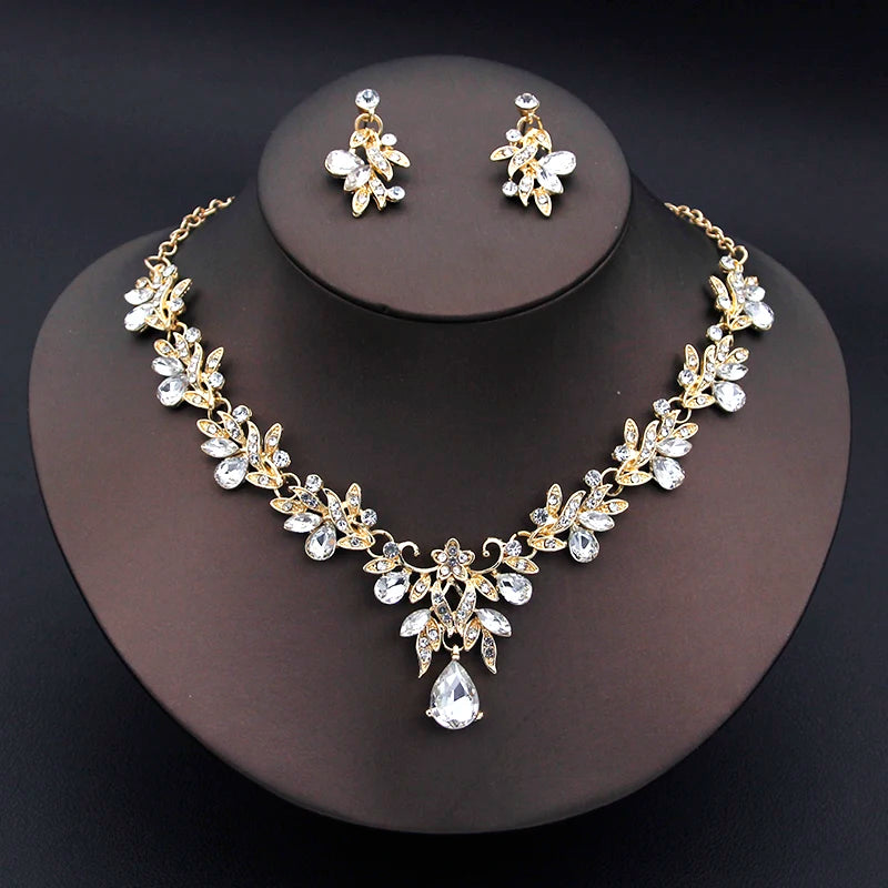 Elegant Bridal Necklace & Dangle Earrings Set – Two-Piece Wedding Jewelry