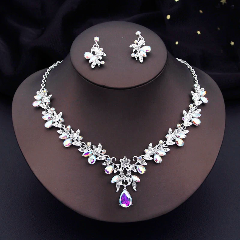 Elegant Bridal Necklace & Dangle Earrings Set – Two-Piece Wedding Jewelry