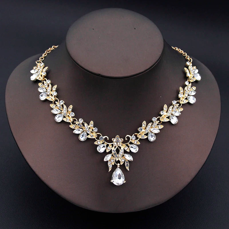 Elegant Bridal Necklace & Dangle Earrings Set – Two-Piece Wedding Jewelry