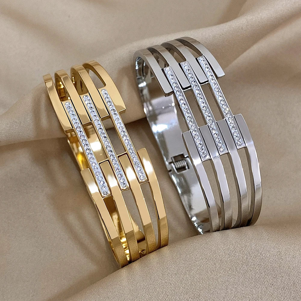 Greatera Chunky Gold Plated Rhinestone Stainless Steel Bangle – Waterproof