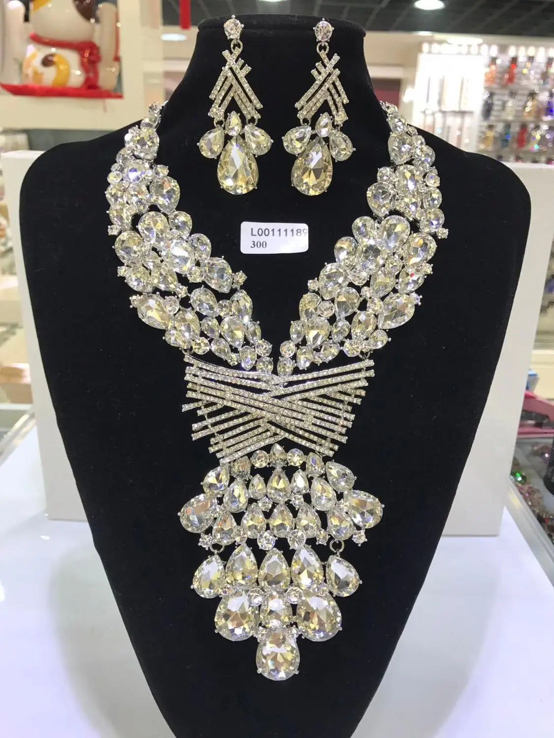 Women's Crystal Rhinestone Jewelry Set – Necklace & Earrings for Wedding