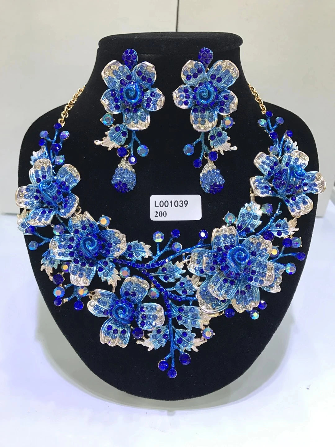 Women's Crystal Rhinestone Jewelry Set – Necklace & Earrings for Wedding