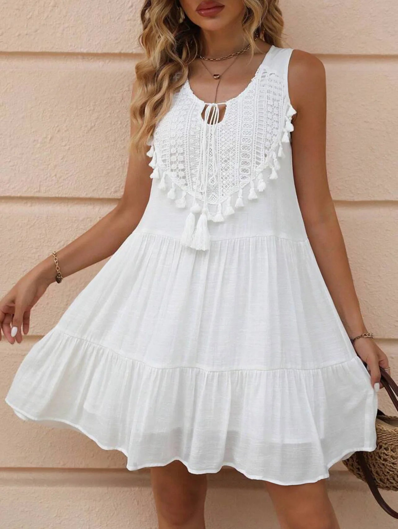 Fashion White Lace Tassel Mini Dress – V-Neck Sleeveless Beach Sundress for Women