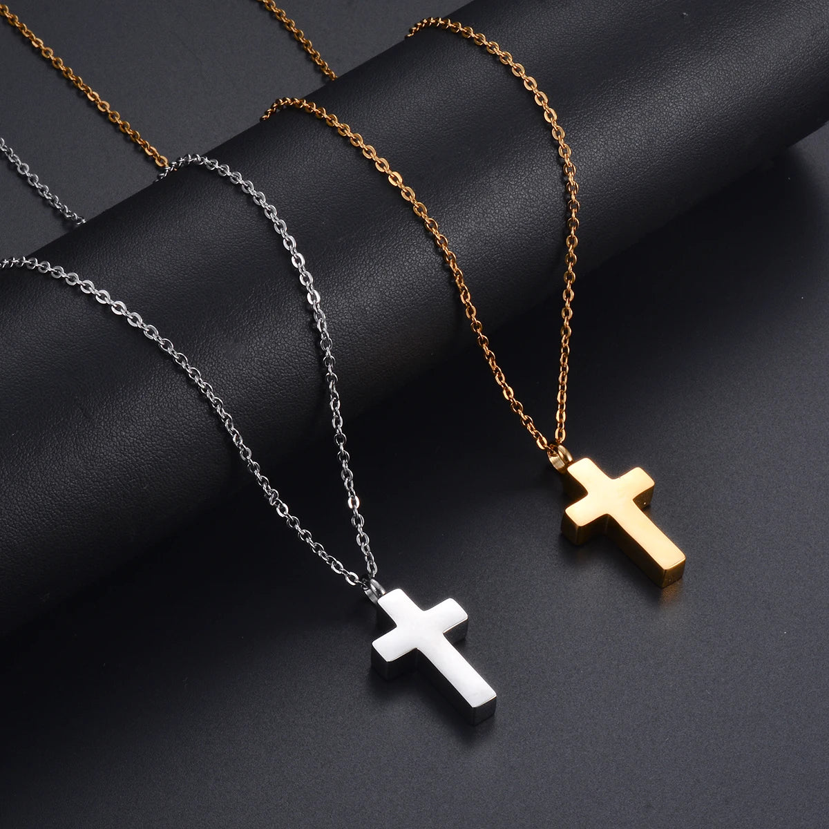 Stainless Steel Classic Cross Cremation Urn Locket Pendant Necklace Memorial Keepsake Jewelry For Women/Men