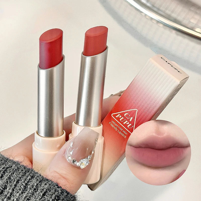 Waterproof Velvet Matte Lipstick – Long-Lasting Nude Coffee Tint