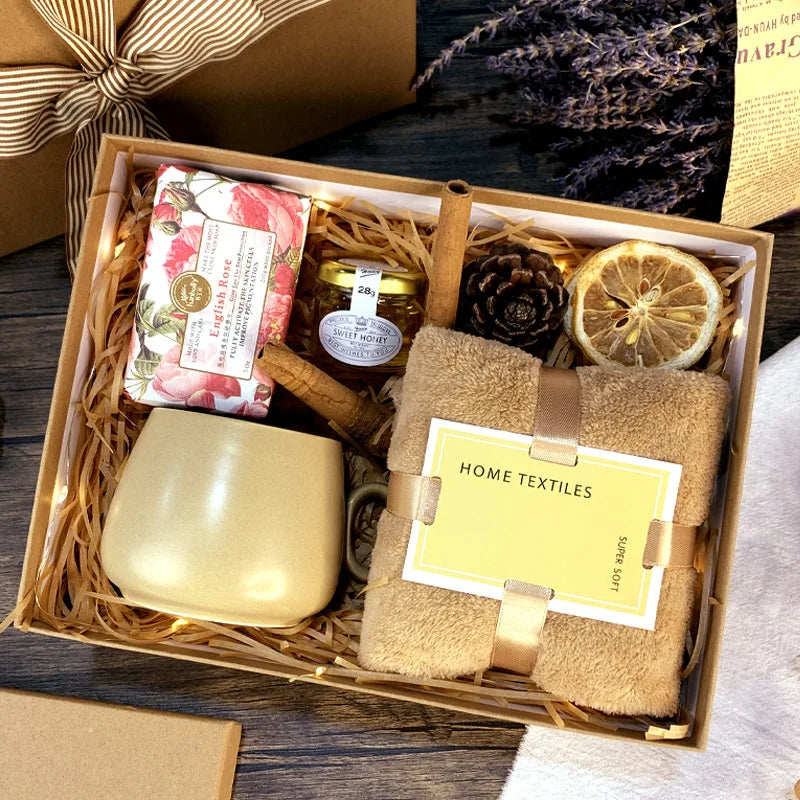 Women's Mother's Day Gift Set – Practical Gifts for Teachers, Mothers, & Employees