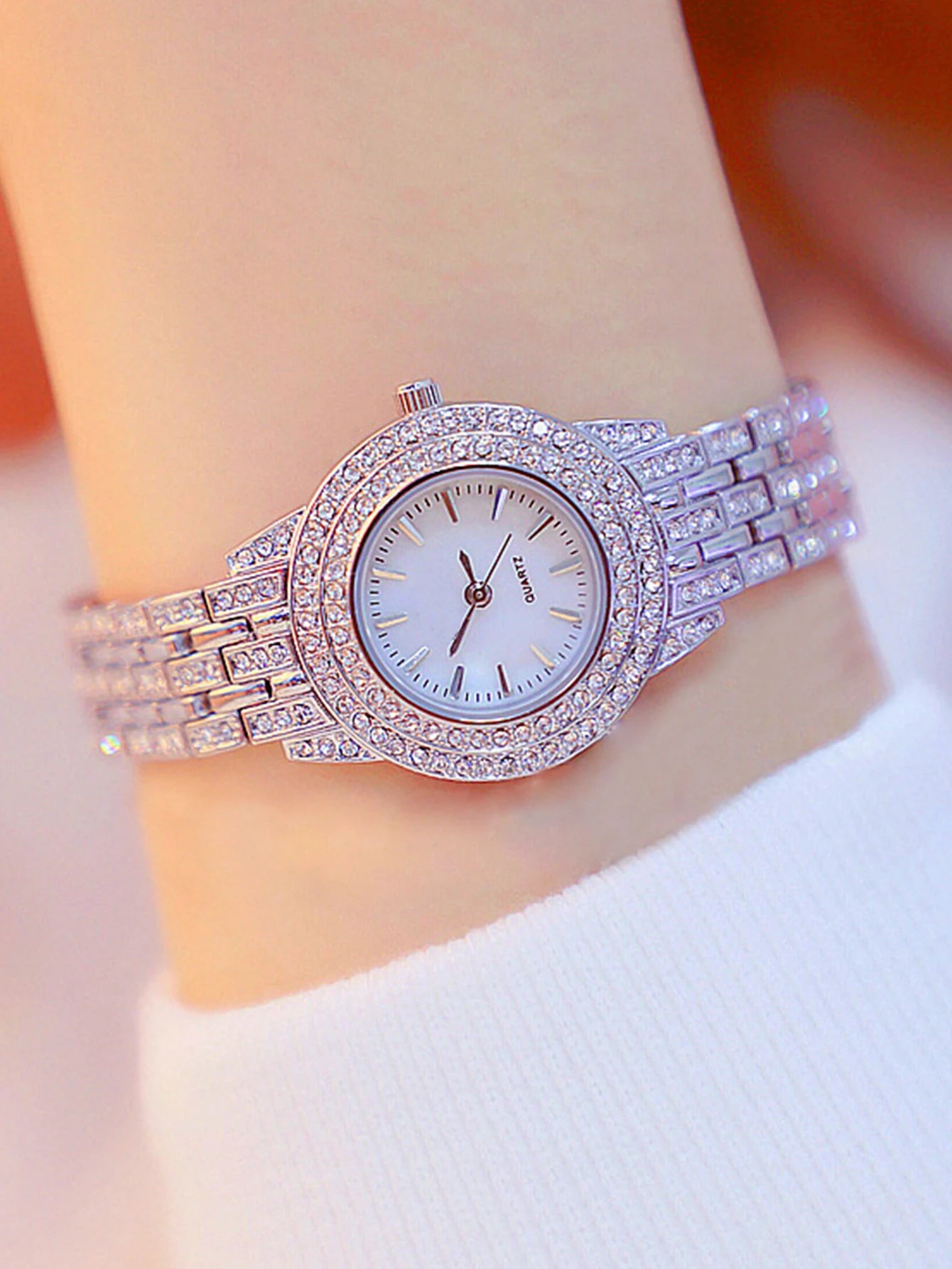 2-Piece Women's Watch Set – Diamond-Studded Alloy Quartz Watch with Bracelet
