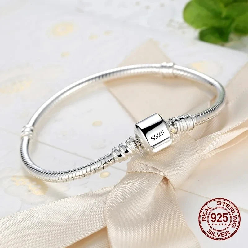 Handmade Silver Charm Bracelet – Smooth Snake Bone Design for Women